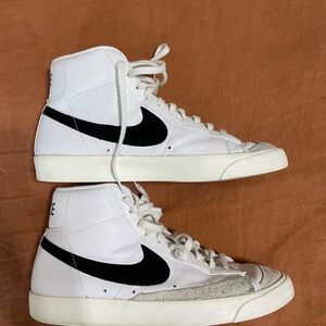 Nike Men’s Blazers High Top Shoes